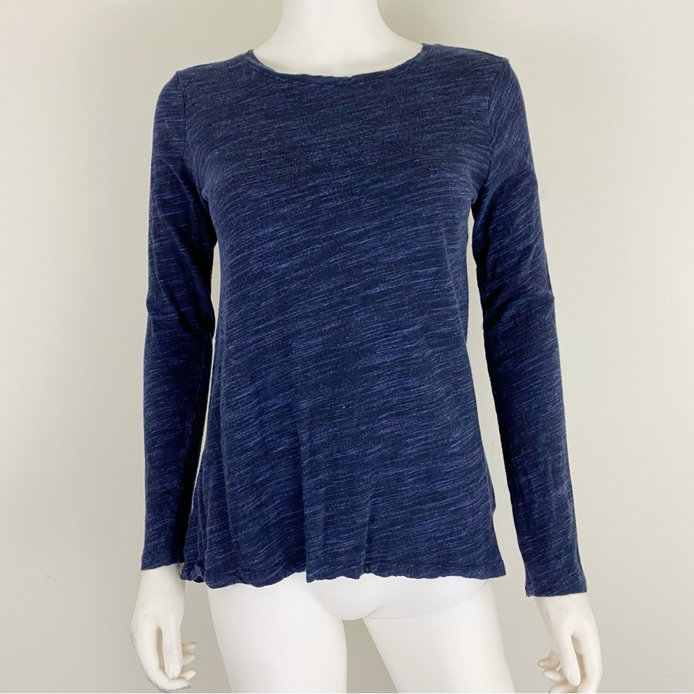 Athleta XS Long Sleeve T-Shirt Blue Space Dye